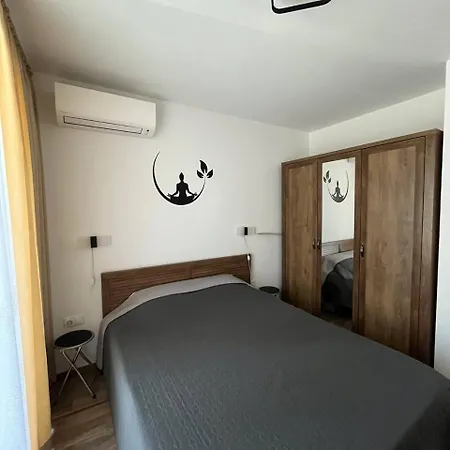 Apartment Sveti Konstantin I Helena Lux Apart *