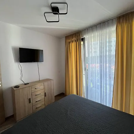 Sveti Konstantin I Helena Lux Apart * Varna