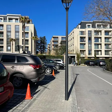 Sveti Konstantin I Helena Lux Apart * Varna